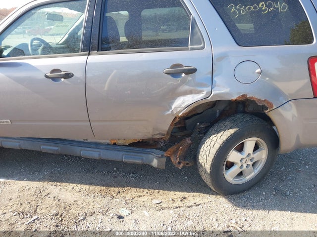 2008 FORD ESCAPE XLT VIN: 1FMCU03108KD64937