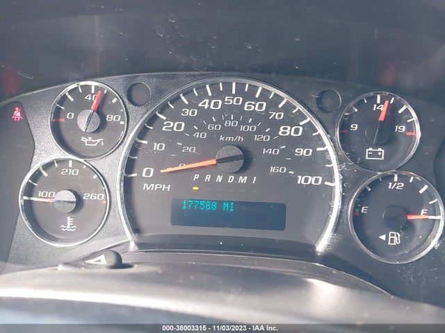 Chevrolet EXPRESS CARGO VAN 2017 1GCWGAFF3H1118931 Image 7