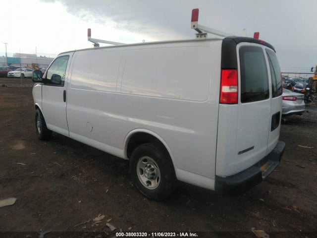 2021 CHEVROLET EXPRESS CARGO RWD 2500 REGULAR WHEELBASE WT VIN: 1GCWGAFP7M1182280