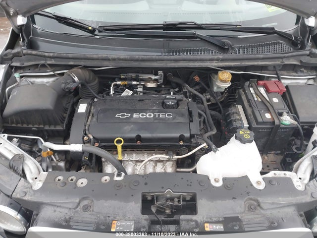 Chevrolet Sonic Lt Auto 2015 1G1JC6SH5F4172746 Image 10