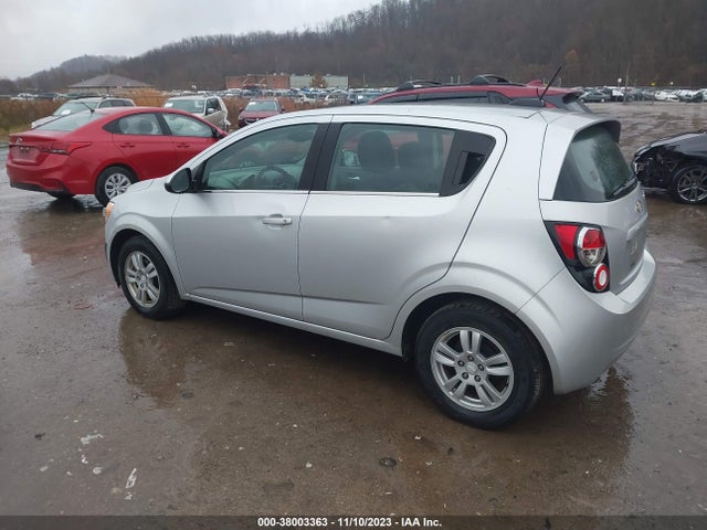 Chevrolet Sonic Lt Auto 2015 1G1JC6SH5F4172746 Image 3