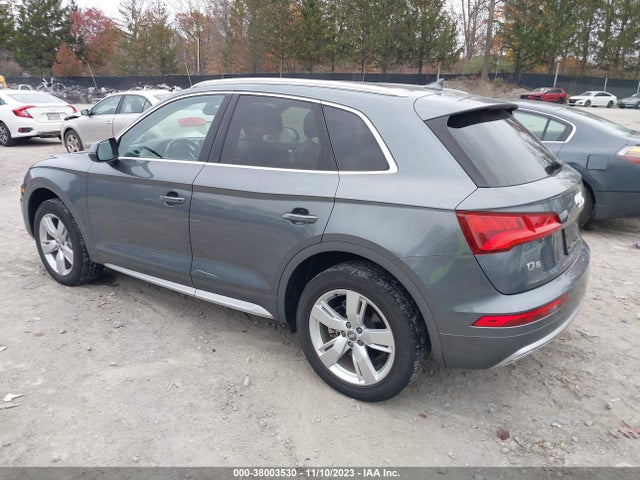 WA1BNAFY7K2050716 Audi Q5 Premium Plus