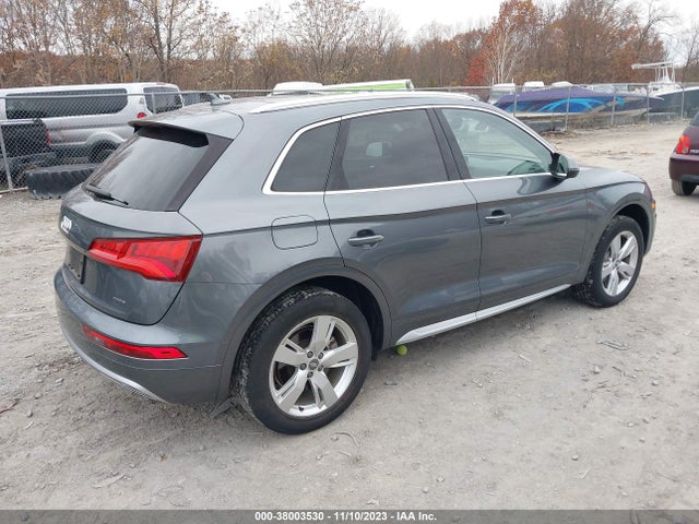 WA1BNAFY7K2050716 Audi Q5 Premium Plus