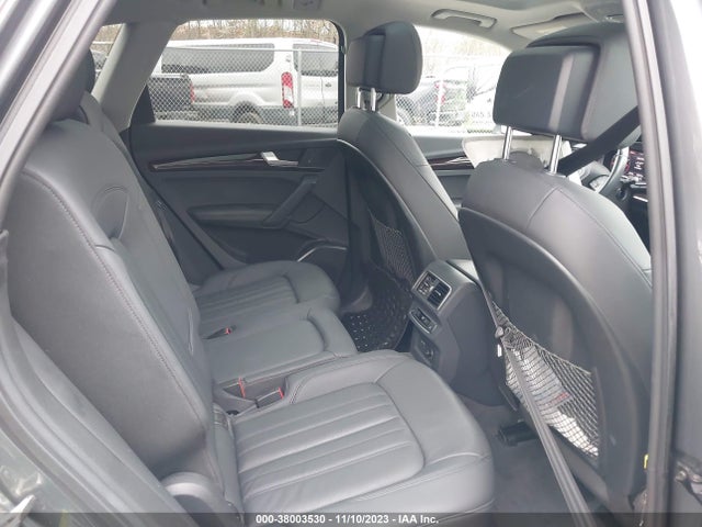 WA1BNAFY7K2050716 Audi Q5 Premium Plus