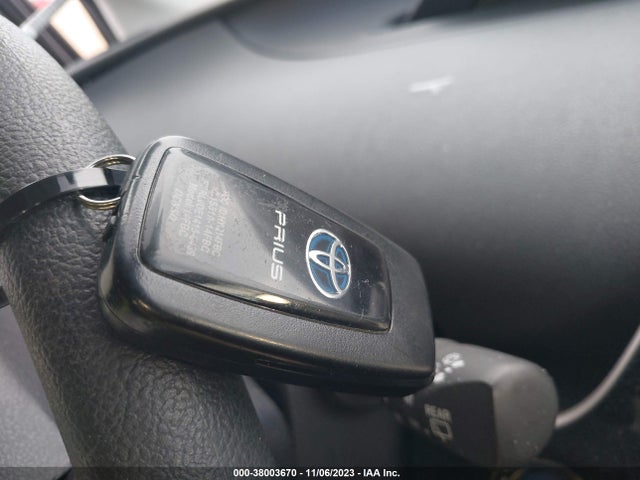 Toyota Prius Le 2020 JTDKARFU1L3115813 Image 11