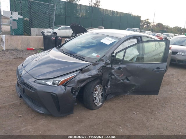 Toyota Prius Le 2020 JTDKARFU1L3115813 Image 2