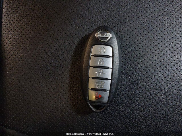 2018 NISSAN ROGUE SL VIN: JN8AT2MV0JW340409