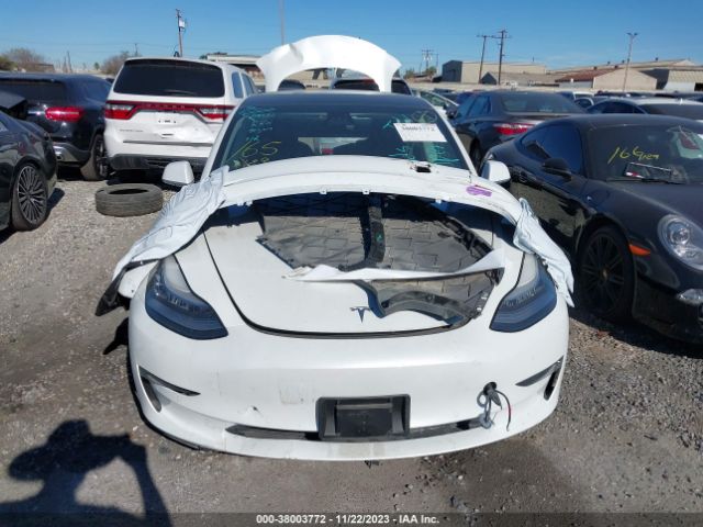 5YJ3E1EB9KF237850 Tesla Model 3 Long Range/performance