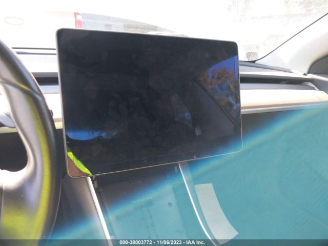 5YJ3E1EB9KF237850 Tesla Model 3 Long Range/performance