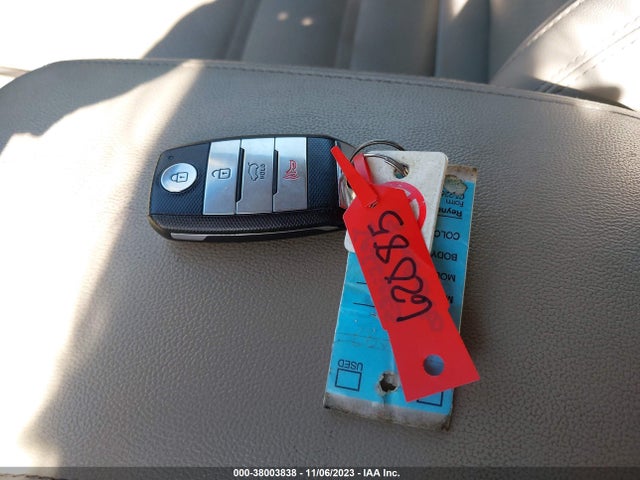 5XYPH4A50JG367839 KIA Sorento 3.3l Ex
