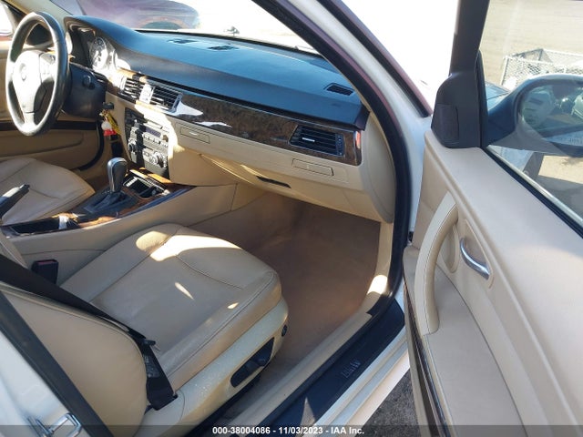 2007 BMW 3 SERIES 328I VIN: WBAVC53517FZ75516