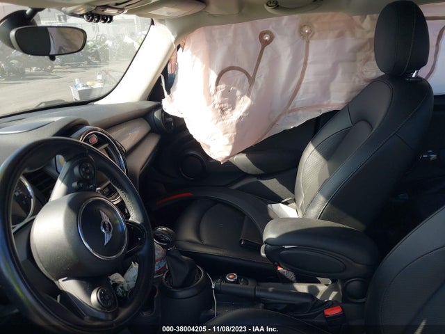 2017 MINI HARDTOP WMWXU1C33H2F78351 Photo 4