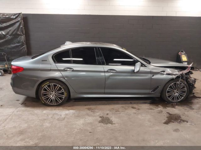 WBAJB1C58JG623478 BMW 530e Xdrive Iperformance