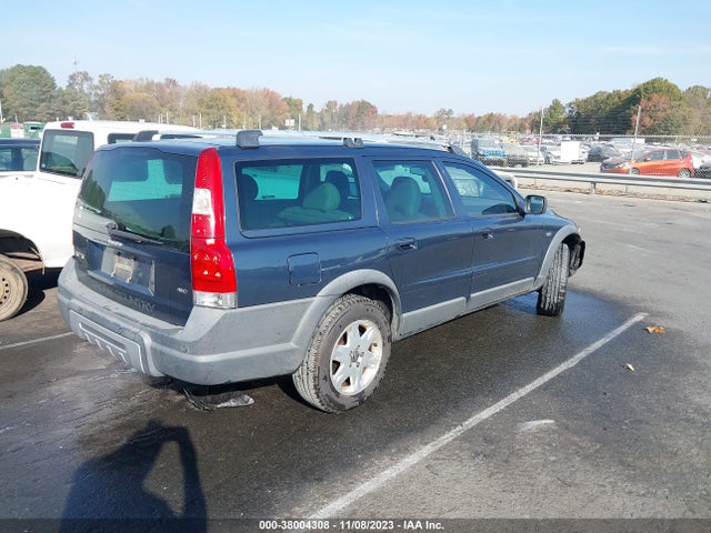 2006 VOLVO XC70 2.5T VIN: YV4SZ592661243733