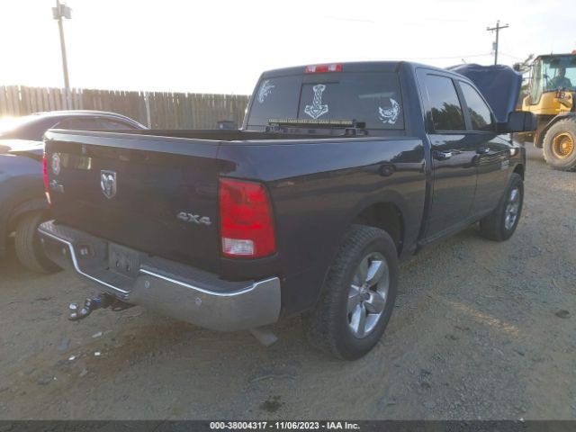 2018 RAM 1500 3C6RR7LG7JG230640 Photo 3