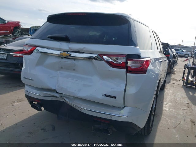 Chevrolet Traverse Premier 2018 1GNERKKW5JJ176425 Image 16