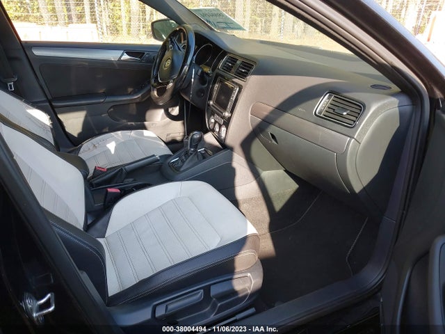 3VWD17AJXGM287026 Volkswagen Jetta Sedan 1.8t Sport
