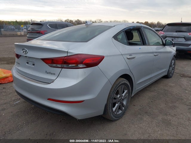 2018 HYUNDAI ELANTRA SEL VIN: KMHD84LF2JU620842