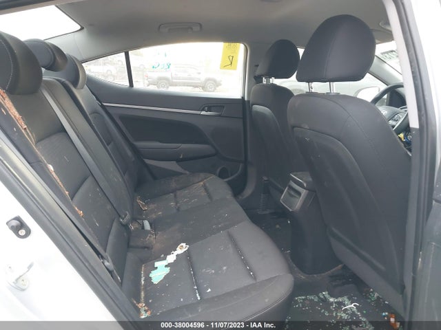 2018 HYUNDAI ELANTRA SEL VIN: KMHD84LF2JU620842
