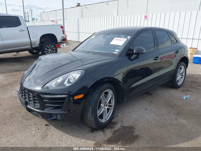 2016 PORSCHE MACAN WP1AB2A52GLB41423 Photo 1
