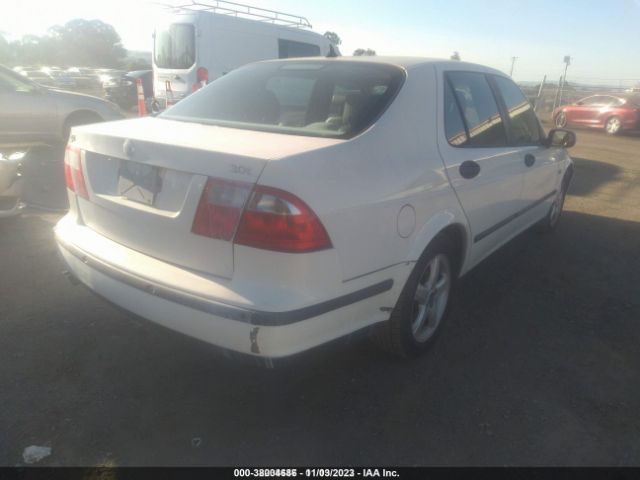 2003 SAAB 9-5 YS3ED49Z333009192 Photo 3