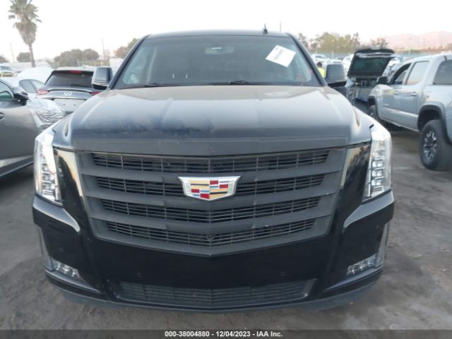 1GYS3AKJ3KR205591 Cadillac Escalade Standard