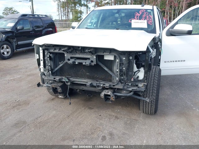 2018 CHEVROLET SILVERADO 1500 1LT VIN: 3GCPCREC4JG261660