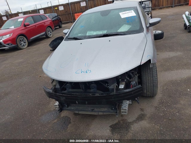 1C3CCCBBXFN606622 Chrysler 200 S