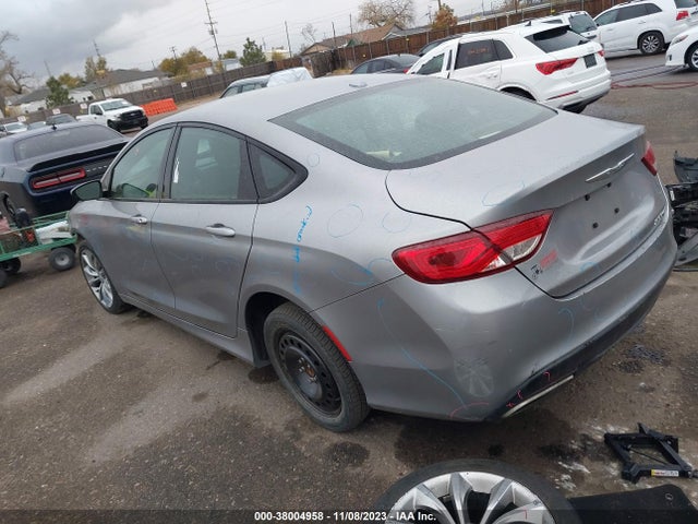 1C3CCCBBXFN606622 Chrysler 200 S