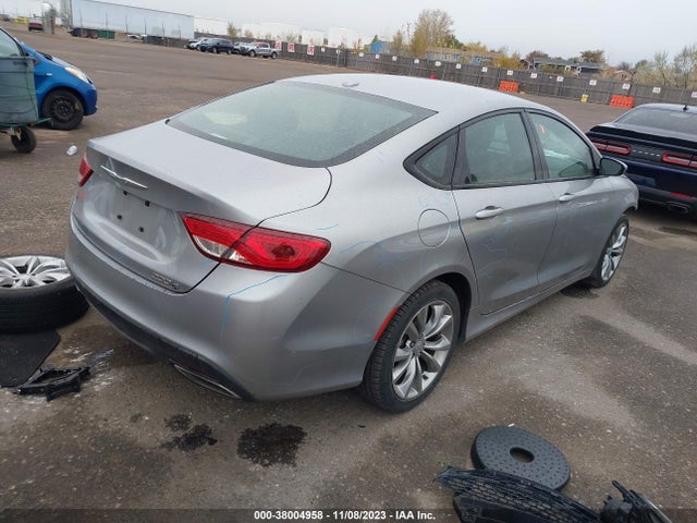 1C3CCCBBXFN606622 Chrysler 200 S
