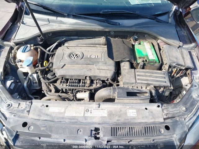 1VWAT7A30EC066726 Volkswagen Passat Wolfsburg Ed
