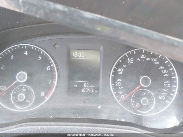 1VWAT7A30EC066726 Volkswagen Passat Wolfsburg Ed
