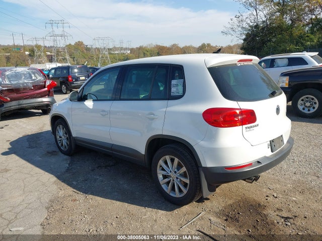 WVGBV3AX1EW550993 Volkswagen TIGUAN SE