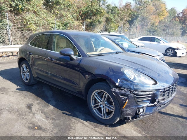 2015 PORSCHE MACAN WP1AB2A56FLB55372 Photo 0