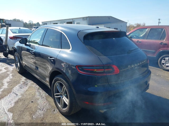 2015 PORSCHE MACAN WP1AB2A56FLB55372 Photo 2