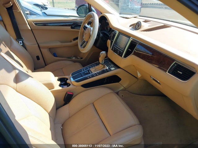 2015 PORSCHE MACAN WP1AB2A56FLB55372 Photo 4