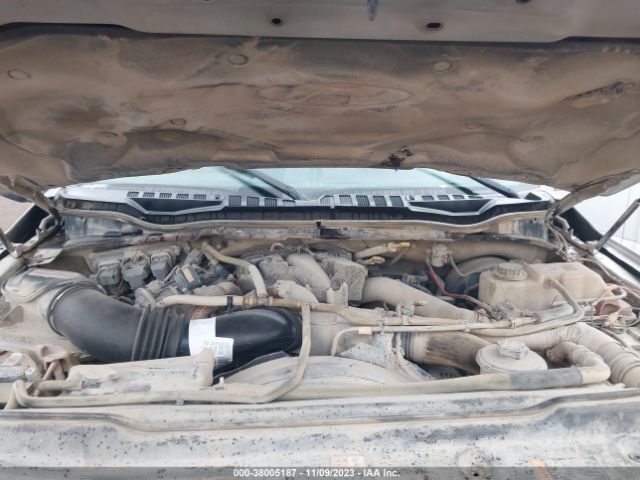 1FT7X2BTXJEC18707 Ford F-250 Xlt