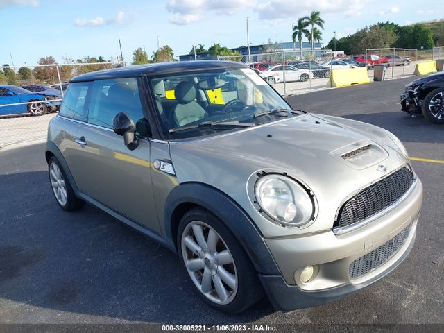2009 MINI COOPER S WMWMF73509TW82791 Photo 5