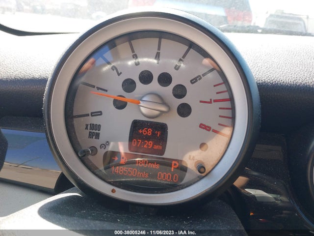 2010 MINI COOPER S WMWMF7C50ATZ74364 Photo 6