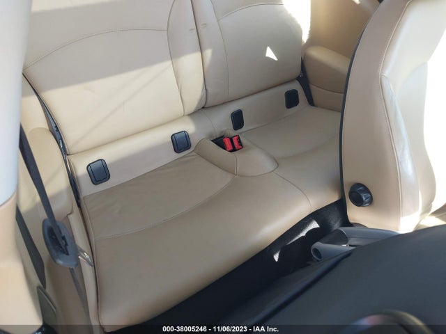 2010 MINI COOPER S WMWMF7C50ATZ74364 Photo 7