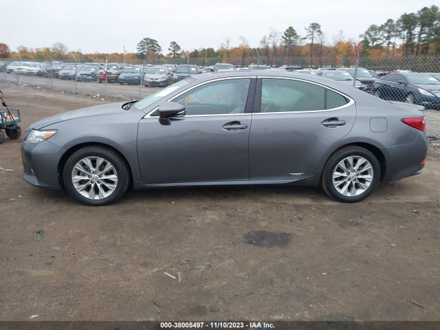 JTHBW1GG7E2040280 Lexus Es 300h Hybrid