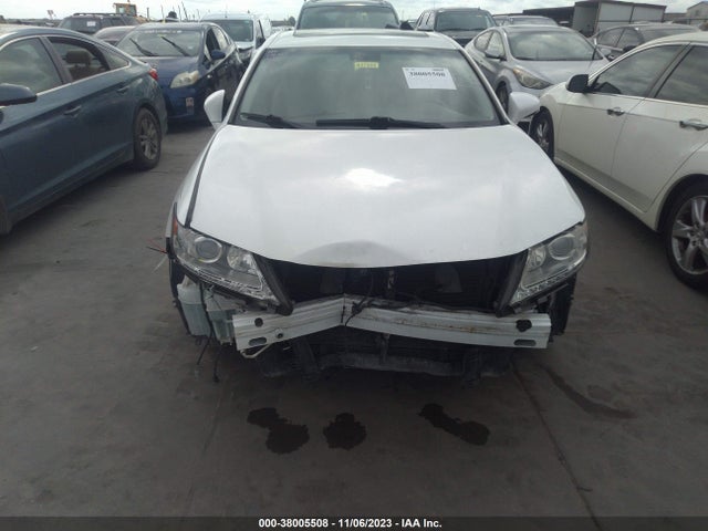 Lexus ES 350 2014 JTHBK1GG8E2128136 Image 13