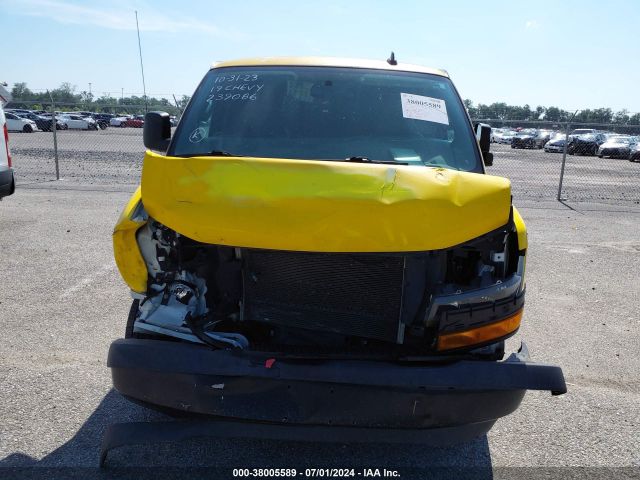 1GCWGAFP5K1239086 Chevrolet Express 2500 Work Van