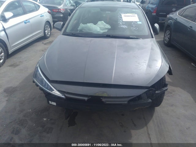 Hyundai ELANTRA SE 2019 5NPD74LF0KH468532 Image 11