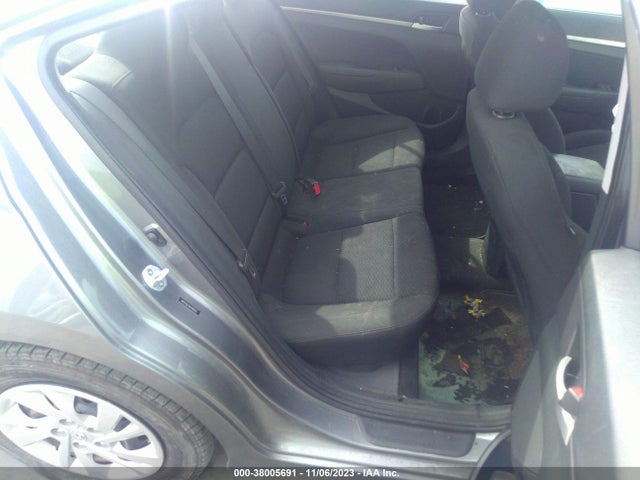 Hyundai ELANTRA SE 2019 5NPD74LF0KH468532 Image 8