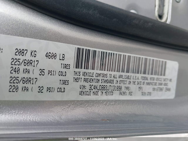 3C4NJDBB3JT131890 Jeep Compass Latitude 4x4