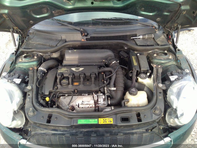 2008 MINI COOPER CLUBMAN WMWMM33578TP88894 Photo 9