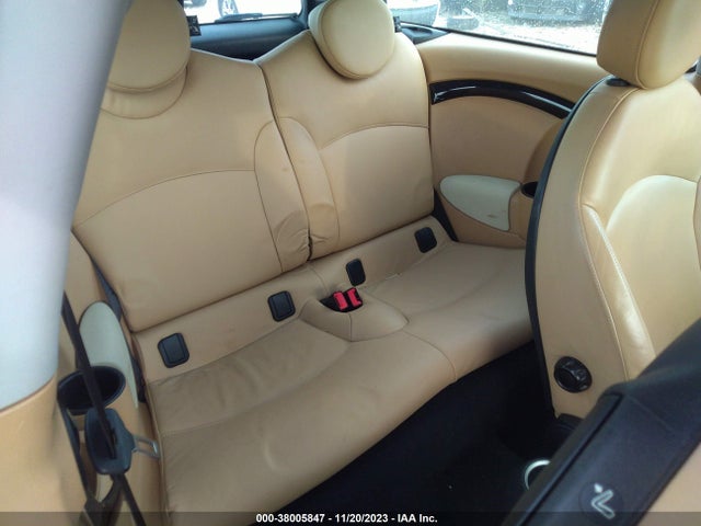 2008 MINI COOPER CLUBMAN WMWMM33578TP88894 Photo 7