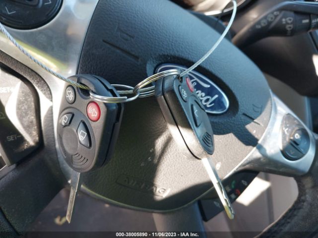 1FADP5AU8GL109851 Ford C-max Hybrid Se