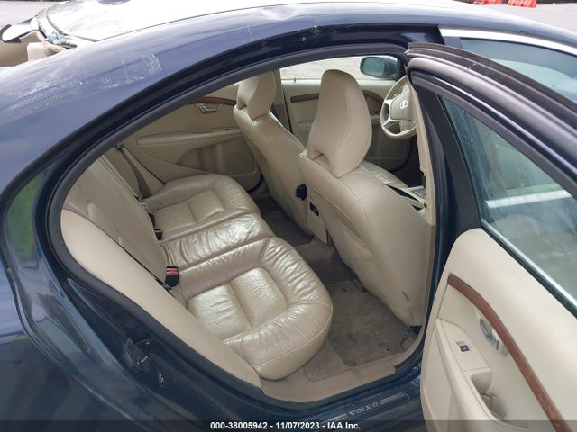 2010 VOLVO S80 3.2 VIN: YV1960ASXA1118830